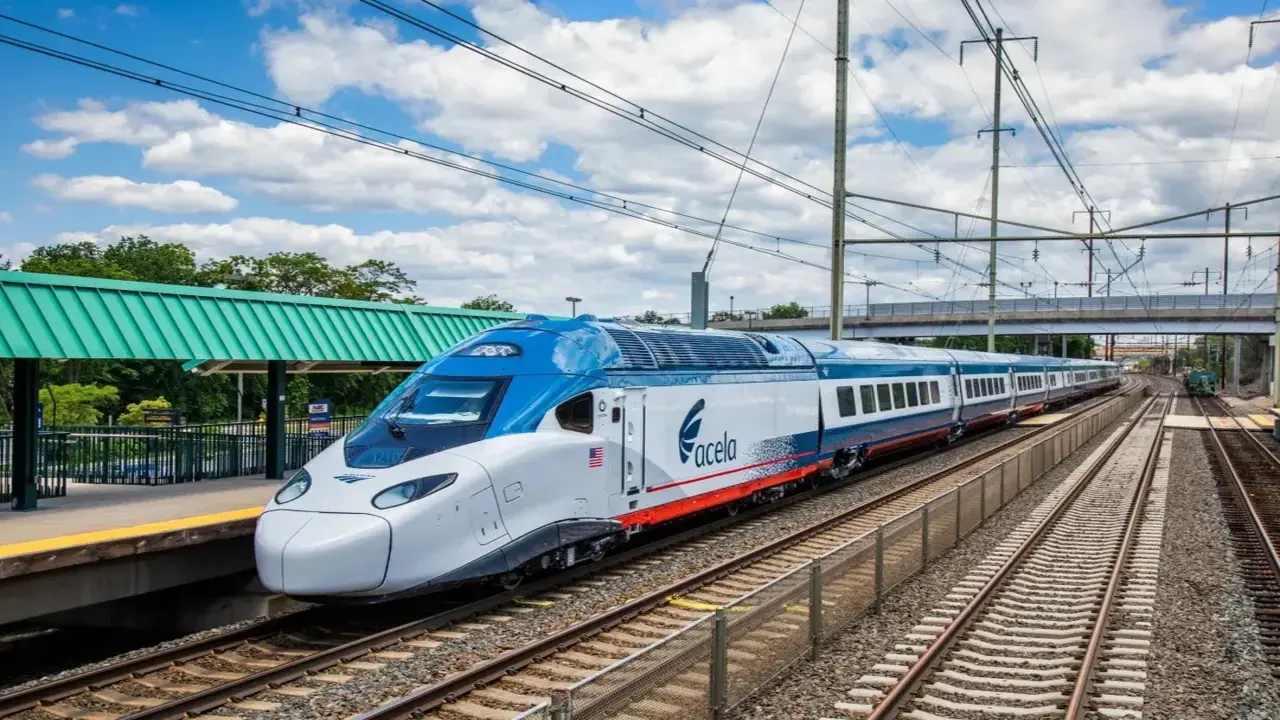 NextGen Acela inicia operação e muda padrão de viagens de trem nos EUA
