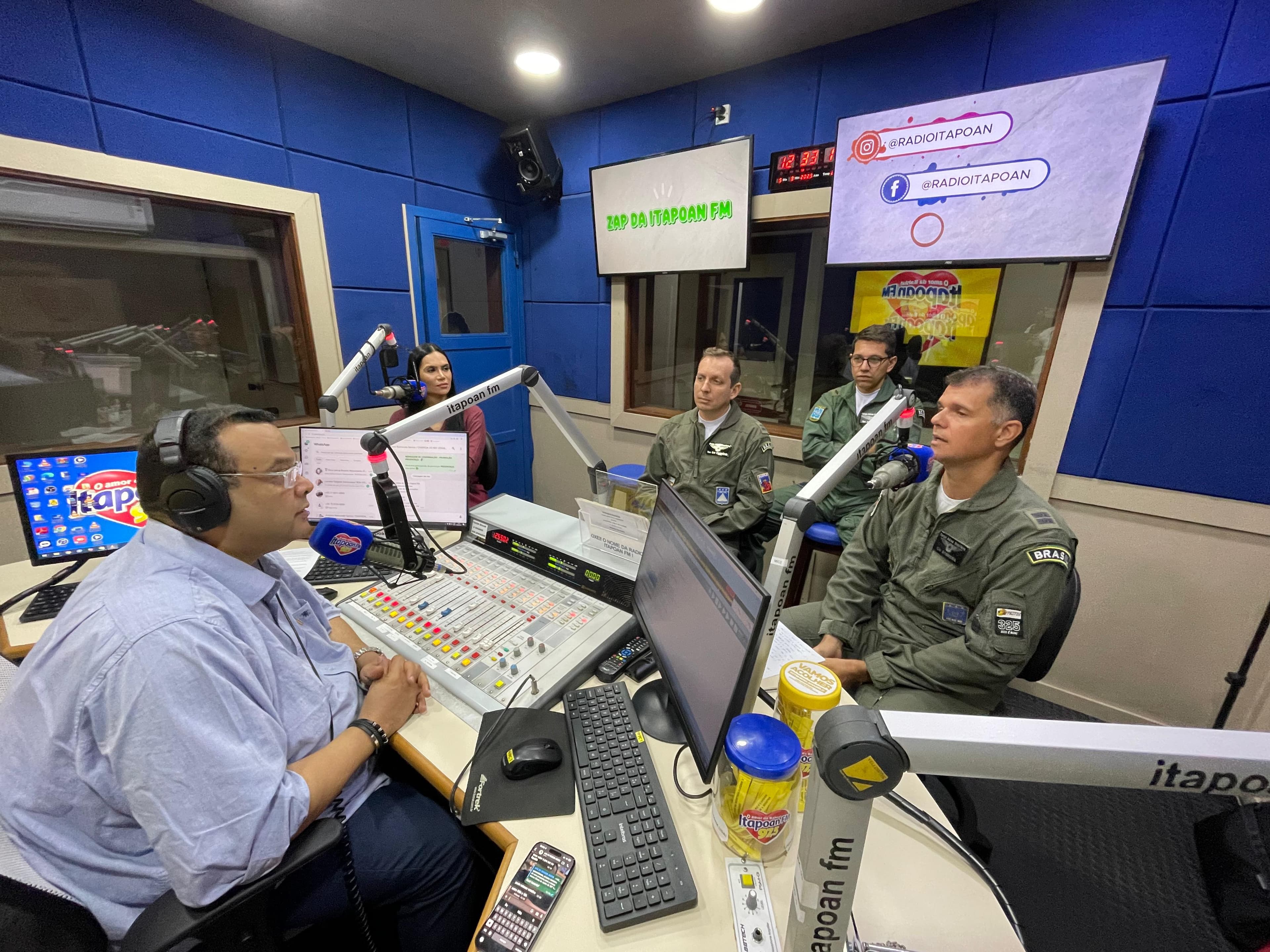 Força Aérea Brasileira celebra história e coragem de seus pilotos em entrevista