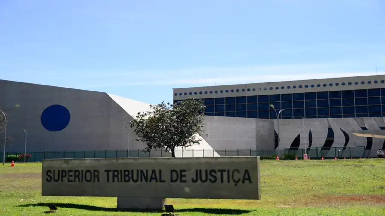stj