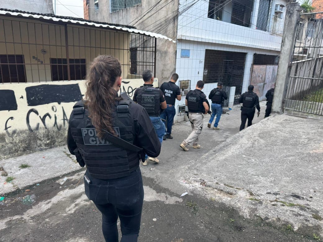 Foto Polícia Civil localiza dois suspeitos de matar técnicos de internet em Salvador